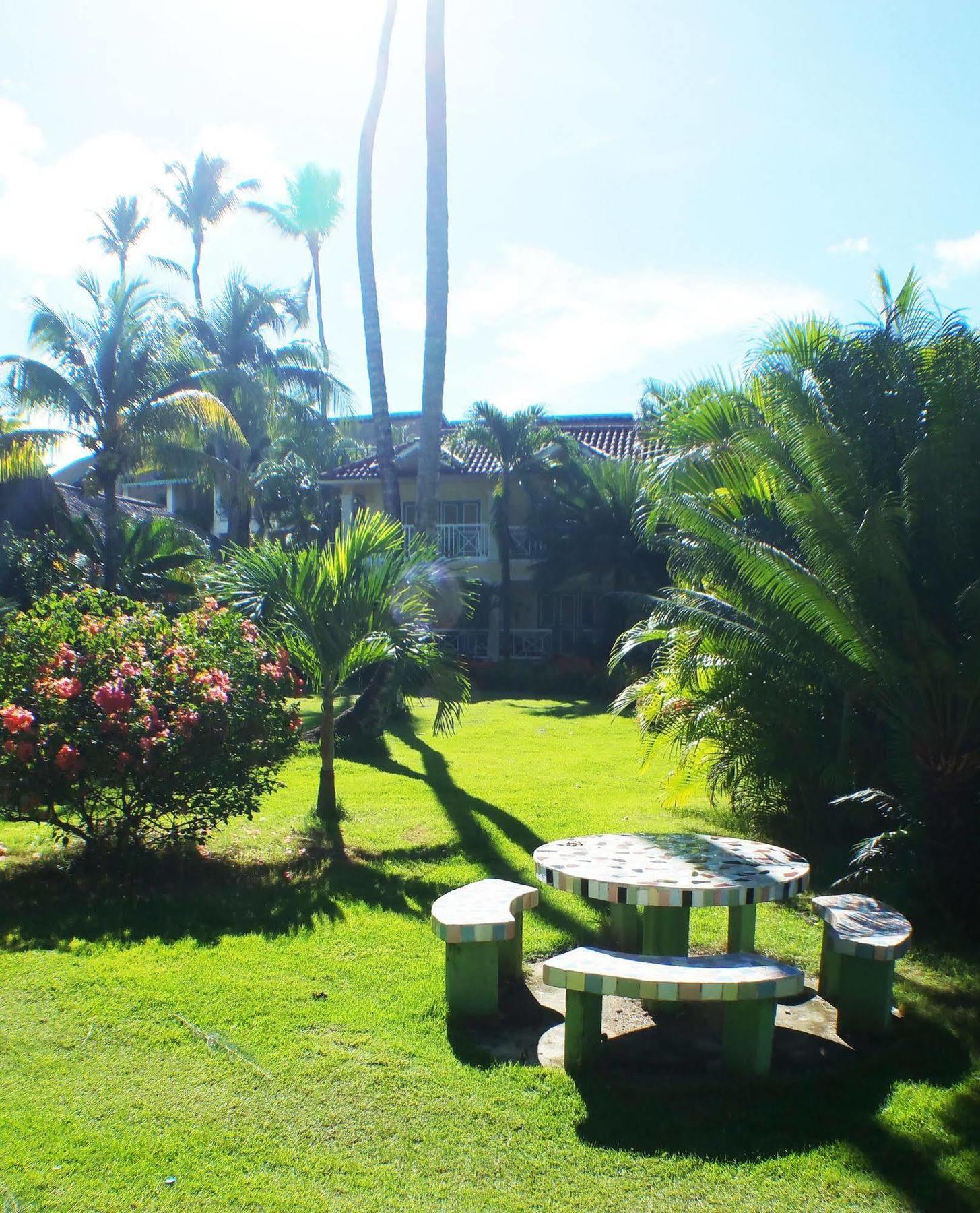 Hotel Los Pinos Las Terrenas Exterior foto